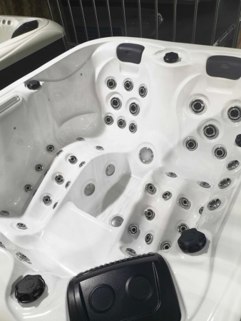 Уличный СПА бассейн Bigeer Трио 200x170 см